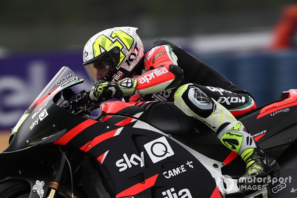 Aleix Espargaro leads FP1 for Aprilia