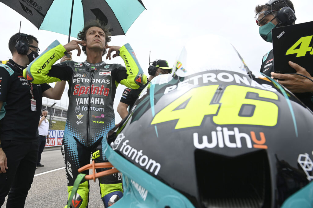 Vinales Yamaha retires for Rossi as MotoGP 2022 ...