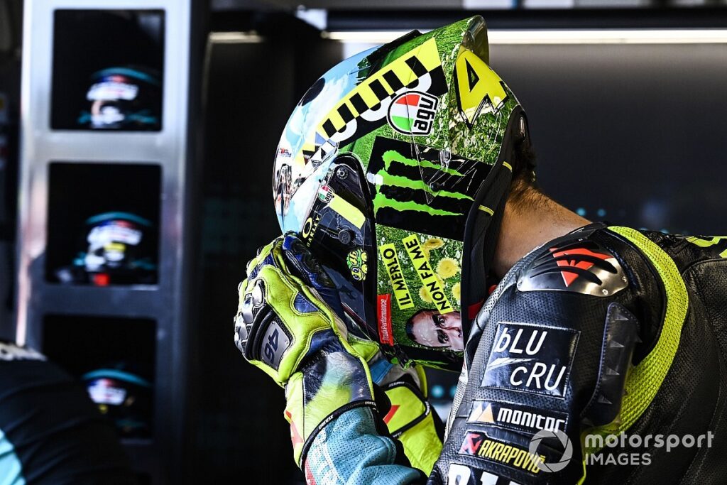 Podcast: Explaining the sponsorship mess at Rossi