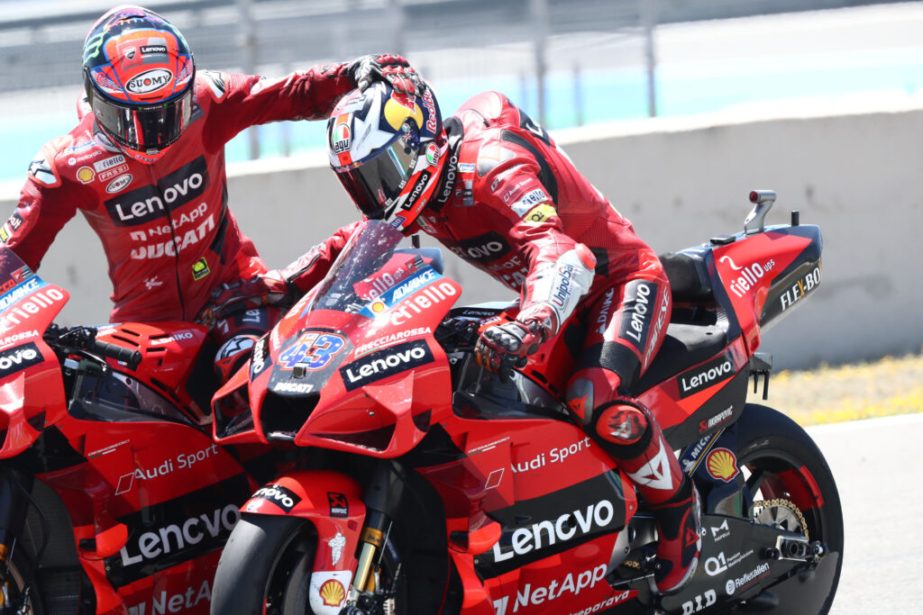 Miller sharpens the pen on the MotoGP extension, while Ducati ...