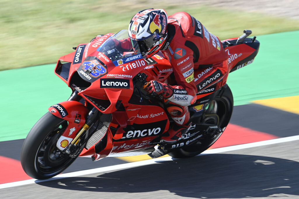 "A monstrosity!"  - Casey Stoner on F1-Style wings in ...