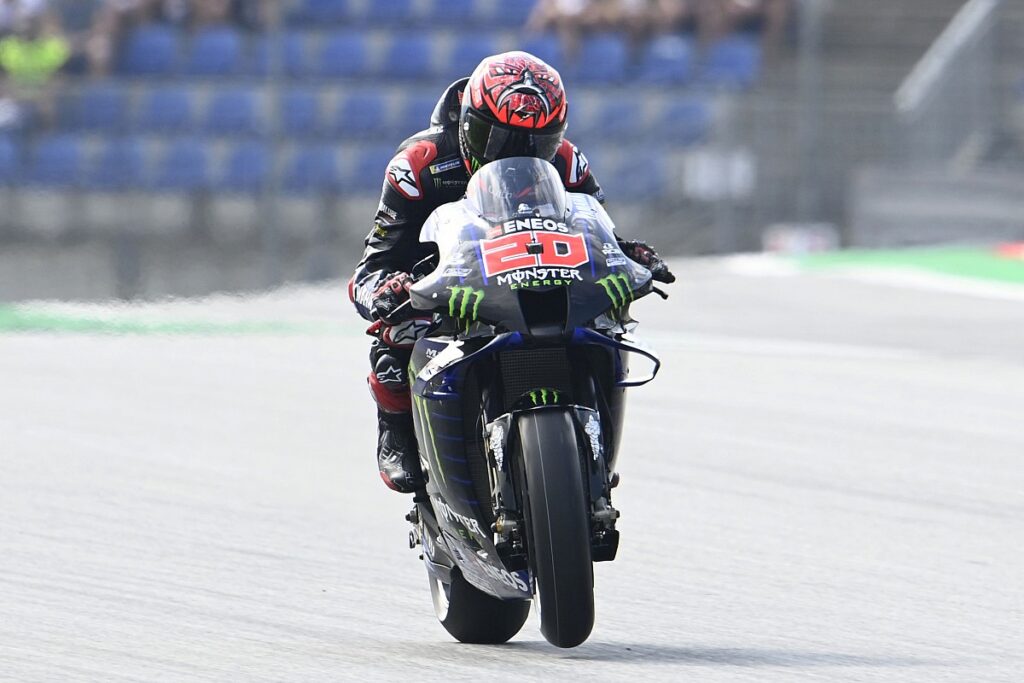 "Pressure much higher now" on Quartararo in the MotoGP title race