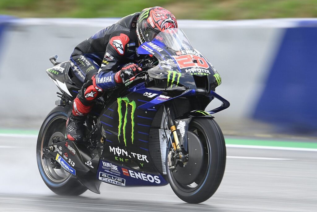 Quartararo has “problem we can’t fix” in wet on Yamaha MotoGP bike