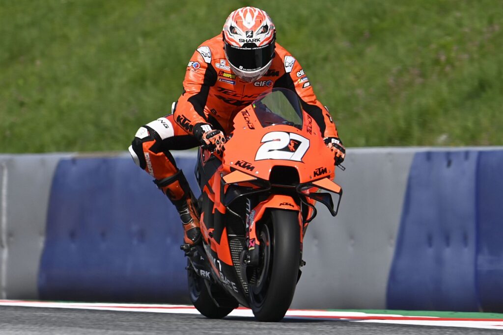 Lecuona dominated the rain-hit FP2 ahead of Zarco