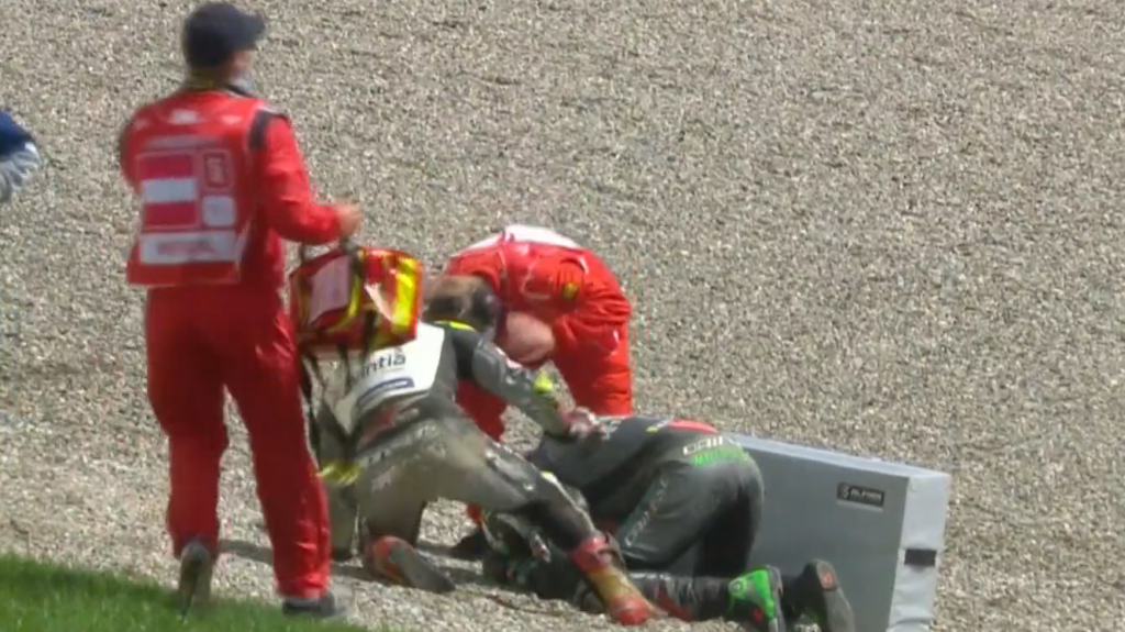 MotoGP GP crash of Austria ends race;  both drivers are OK