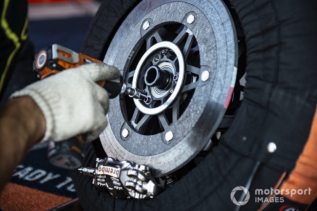 Brembo develops larger MotoGP brake discs after the Barcelona test
