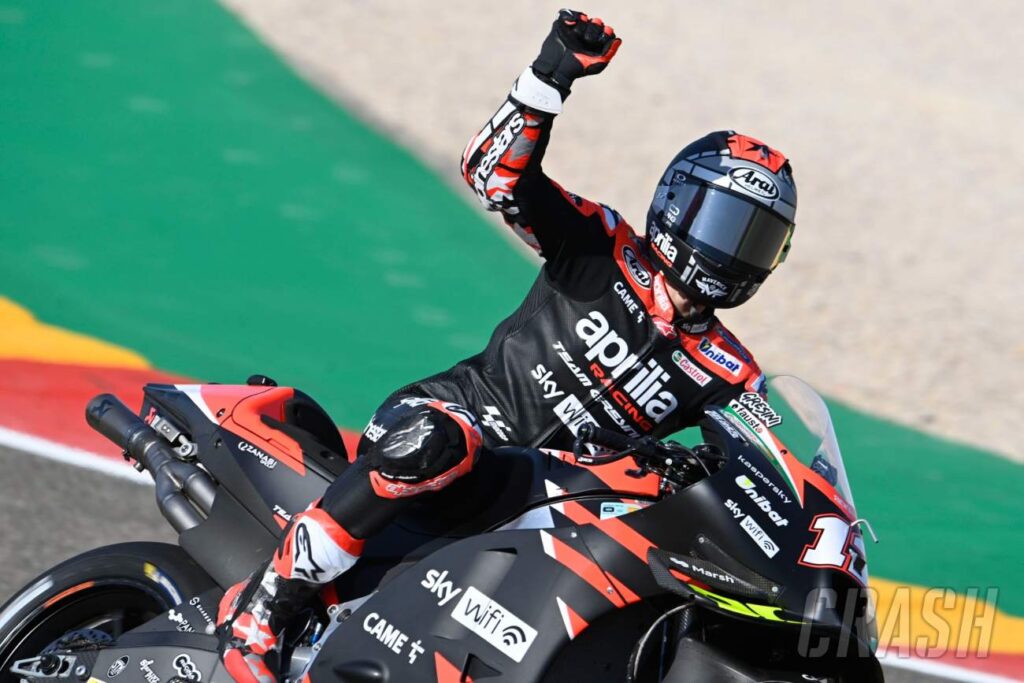 Aragon MotoGP: Vinales "closes the gap", has to swap cornering speed for brakes / accelerator |  MotoGP