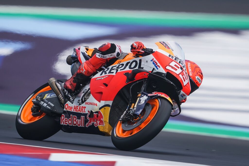 "Joan Mir said it was normal for the slowest driver to try to follow the fastest" - Marc Márquez