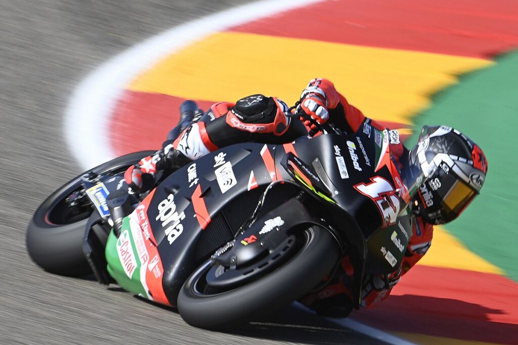 Vinales' style "totally wrong" on Aprilia MotoGP bike in qualifying