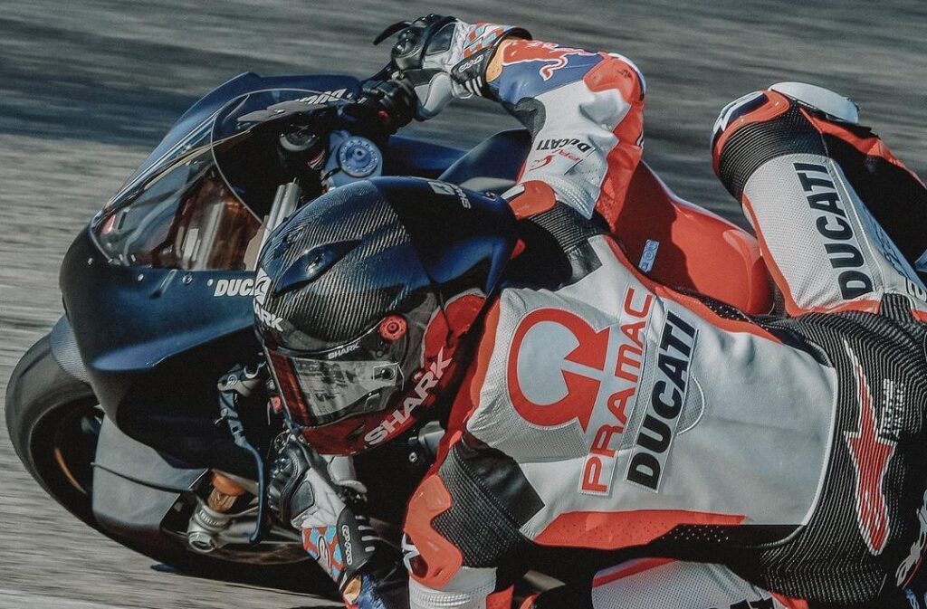 MotoGP, VIDEO - With Jorge Martin in Cartagena at 315 km / h on the Ducati Panigale V4S