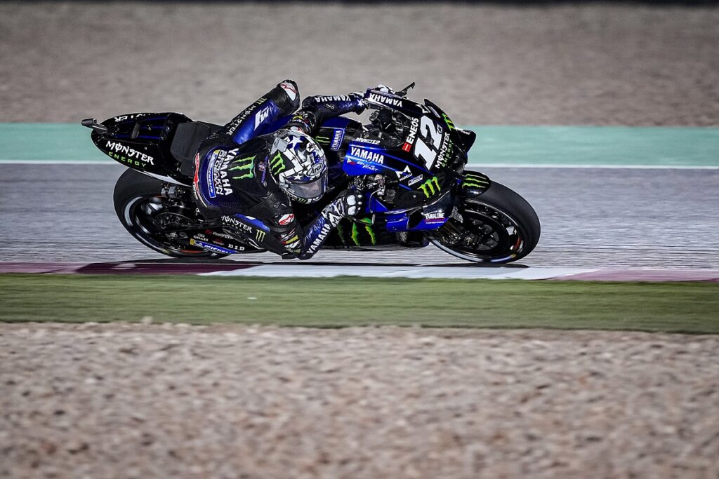 Vinales defeats Ducati quartet and takes victory