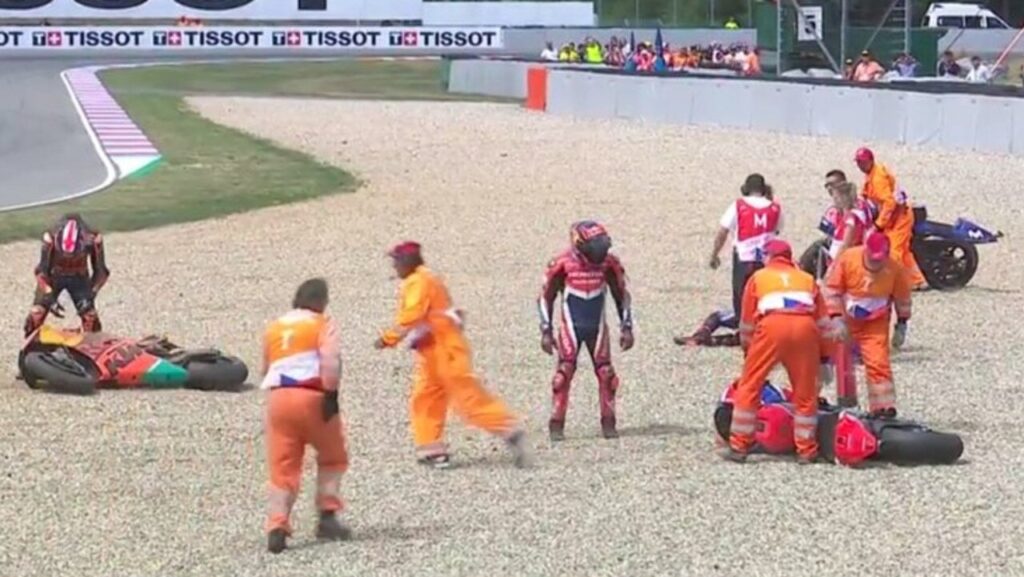 Smith, Vinales and Bradl all crashed at Turn 3 on the opening lap of the Czech Republic GP.