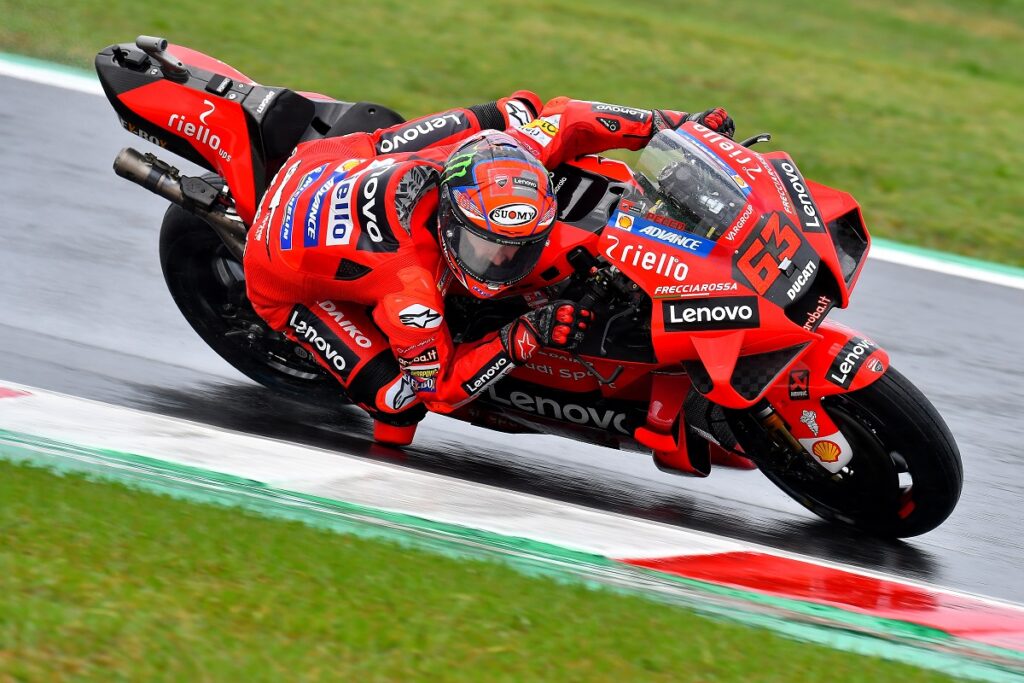 “Pecco Bagnaia is the top favorite for this GP” - Álex Crivillé