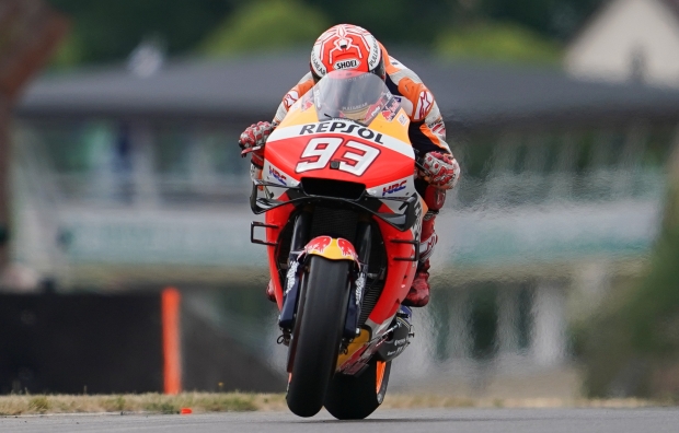Marquez under control in Germany on Friday, Bradl competitive at home
