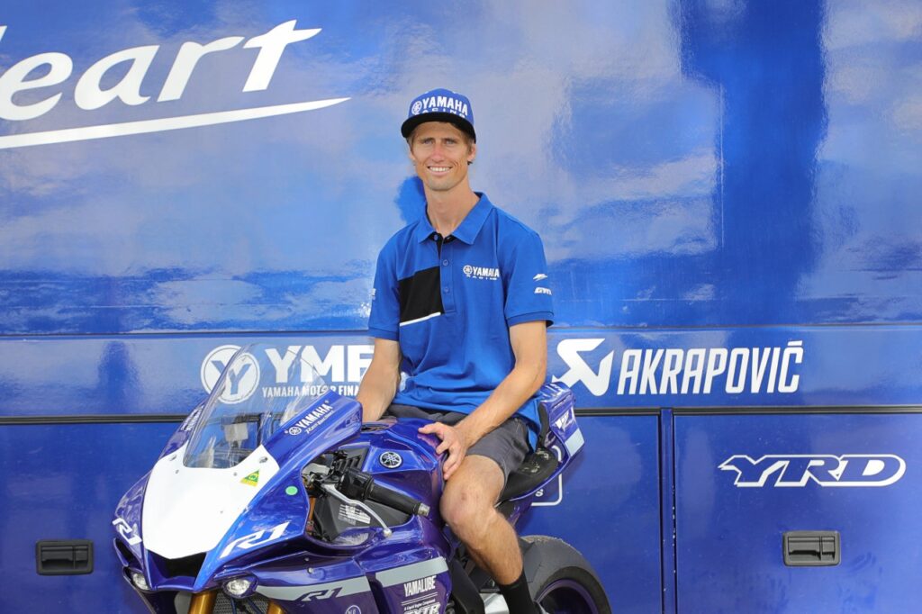 Mike Jones is back to Yamaha