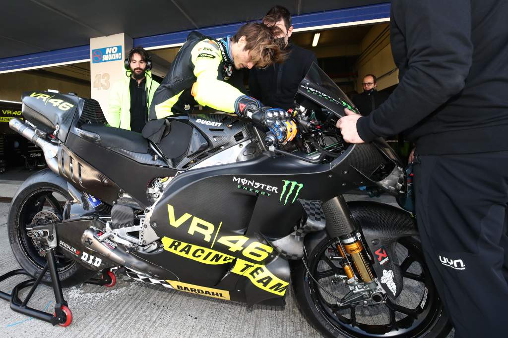 Rossi's team finds replacement title sponsor for MotoGP 2022