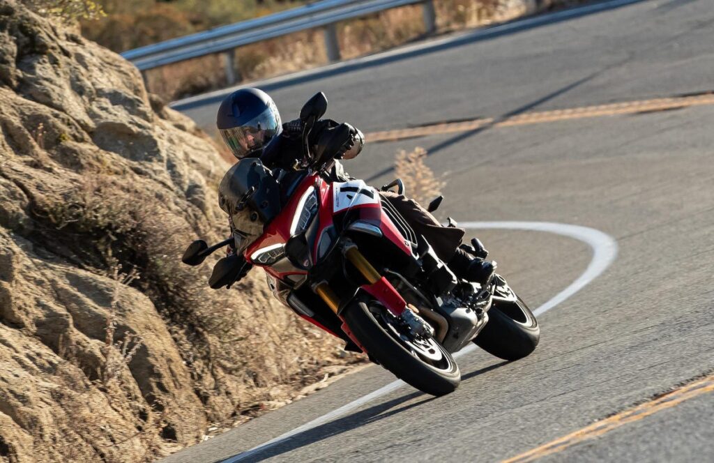 Ducati Multistrada V4 Pikes Peak 2022: Racing Adventure