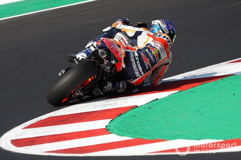 Honda MotoGP bike out of control in qualifying.