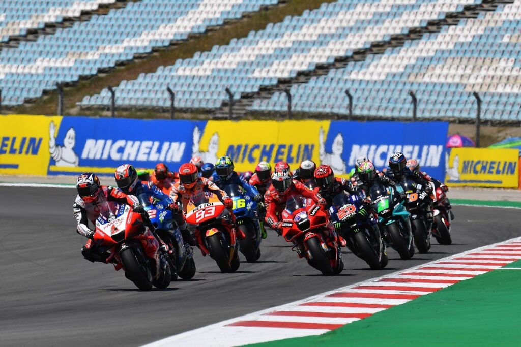The salaries - becoming less - millionaires in MotoGP