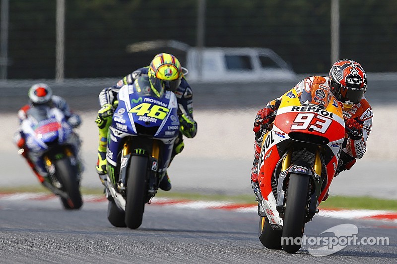 Miniscule gap separates top MotoGP riders on first day of 2015 testing