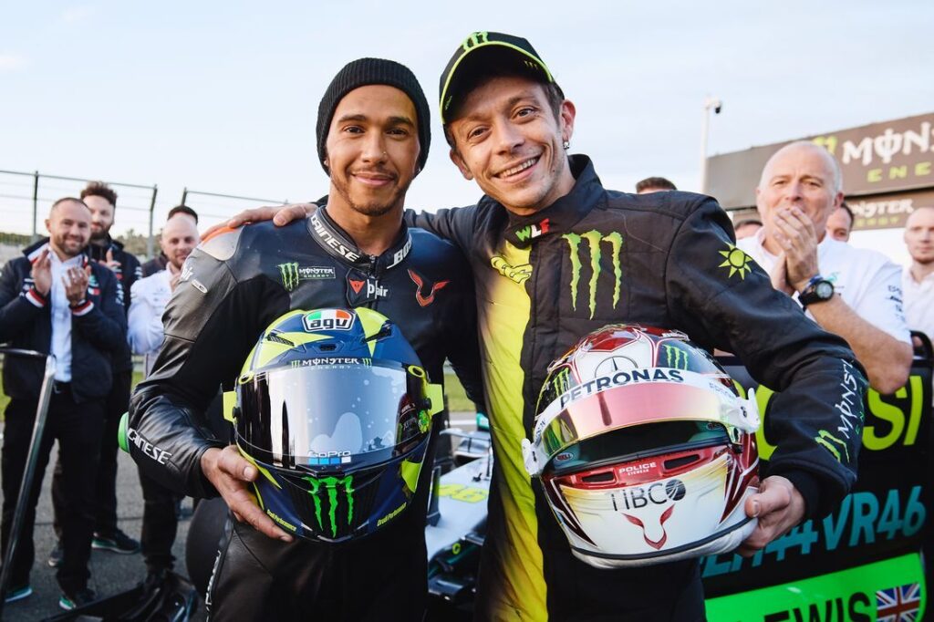 MotoGP, Rossi and Hamilton face to face tomorrow on YouTube