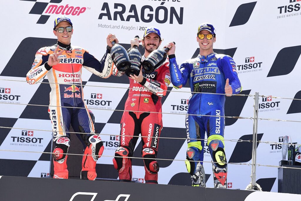 Marquez donated Aragon MotoGP trophy to fallen racer's family