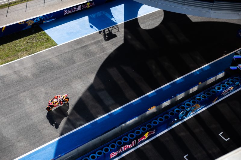 Marquez ready to fight from fifth, Espargaro shows speed to match