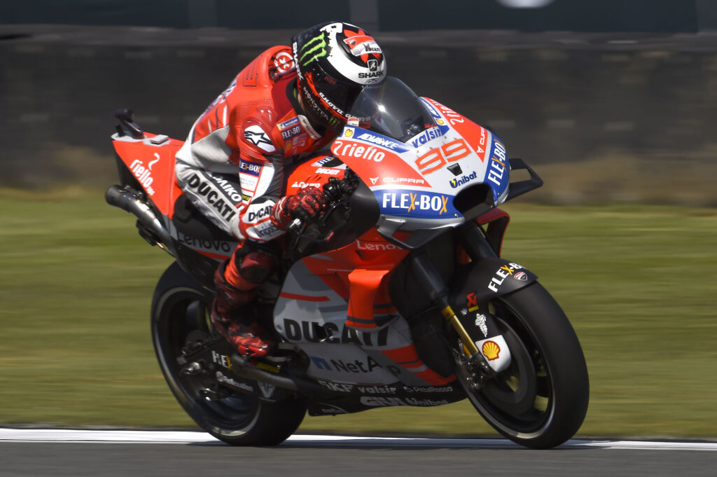 Jorge Lorenzo and Max Biaggi to get 2022 MotoGP Hall of...