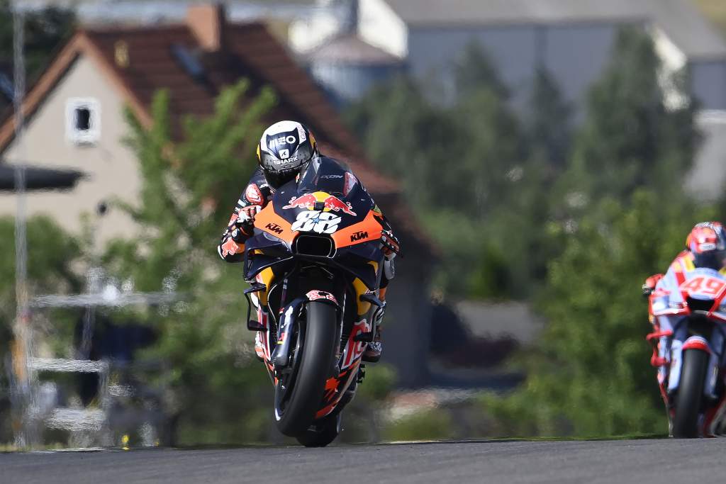 Gresini's pursuit of Oliveira, Rins aided by Ducati sweetener