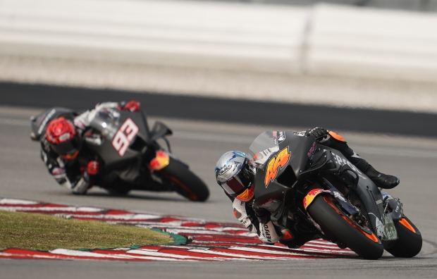Rain cuts into promising second day of Sepang Test