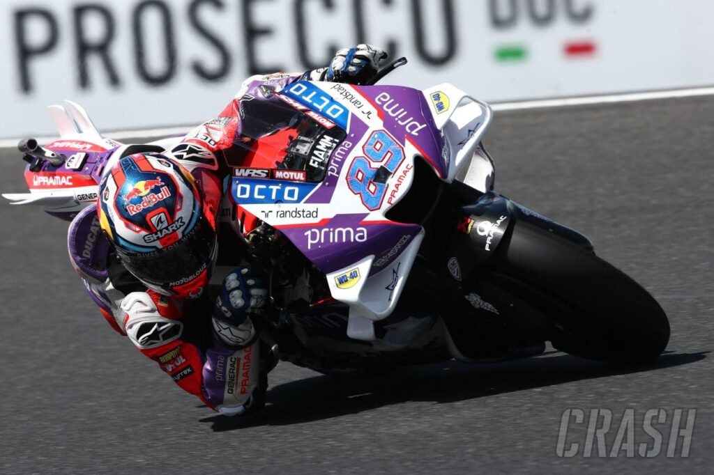 Australian MotoGP: Jorge Martin takes pole with new lap record, Francesco Bagnaia leads title contenders |  MotoGP