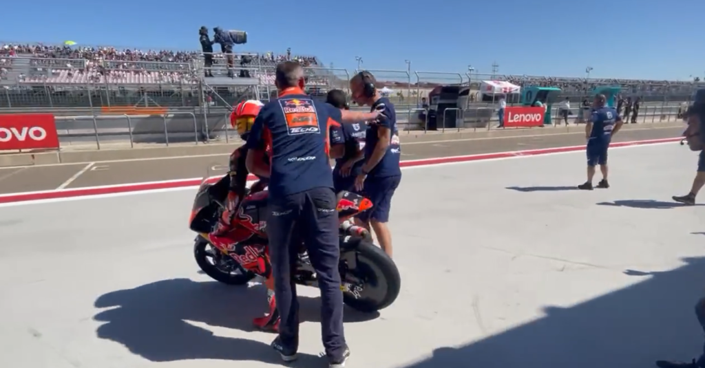 MotoGP fines and disqualifies two members of Max Racing in Moto3