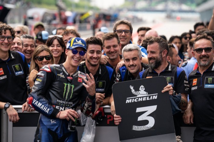MotoGP Sepang: Quartararo 'pushed like hell' to keep title 'mystery' alive
