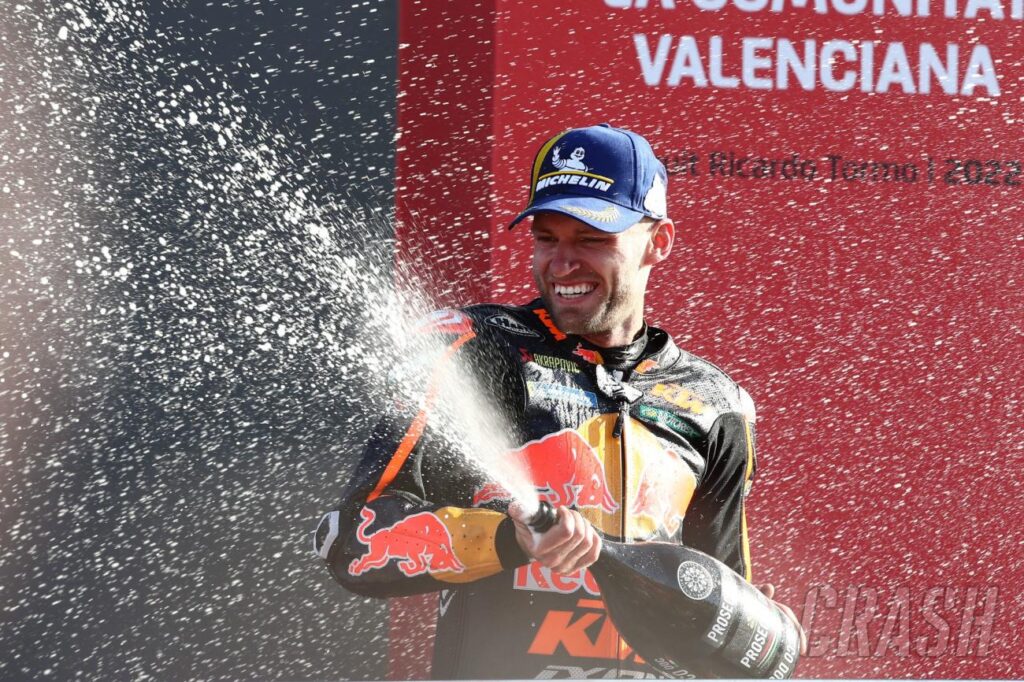 Valencia MotoGP: Jorge Martin, Alex Rins and Brad Binder teased a party in the cool down room… |  MotoGP
