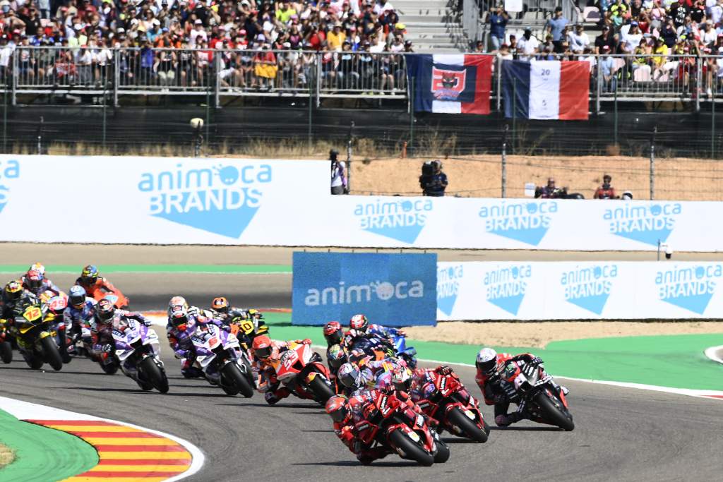 Bastianini wins at Aragon, Quartararo out in Marquez crash