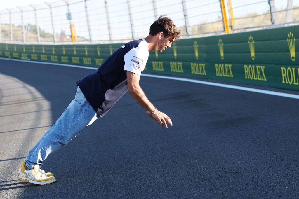 Pierre Gasly, Esteban Ocon, Alpine, Mick Schumacher