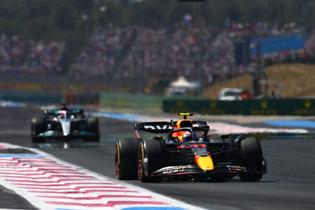 Sergio Perez, George Russell, F1