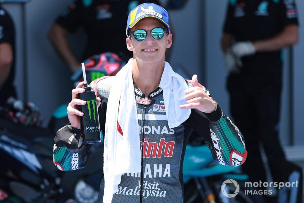 Quartararo on pole after Vinales loose lap