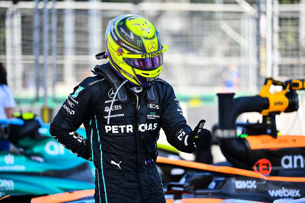 Hamilton says Baku was the most painful race he's been in;  Wolff adds on
