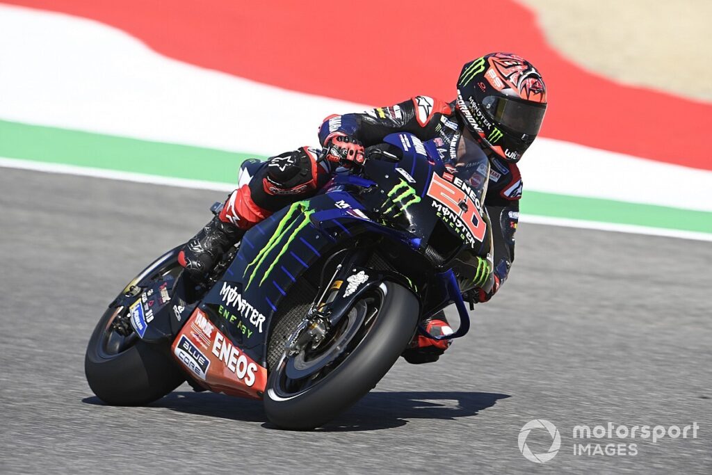 Quartararo smashes the lap record to take pole