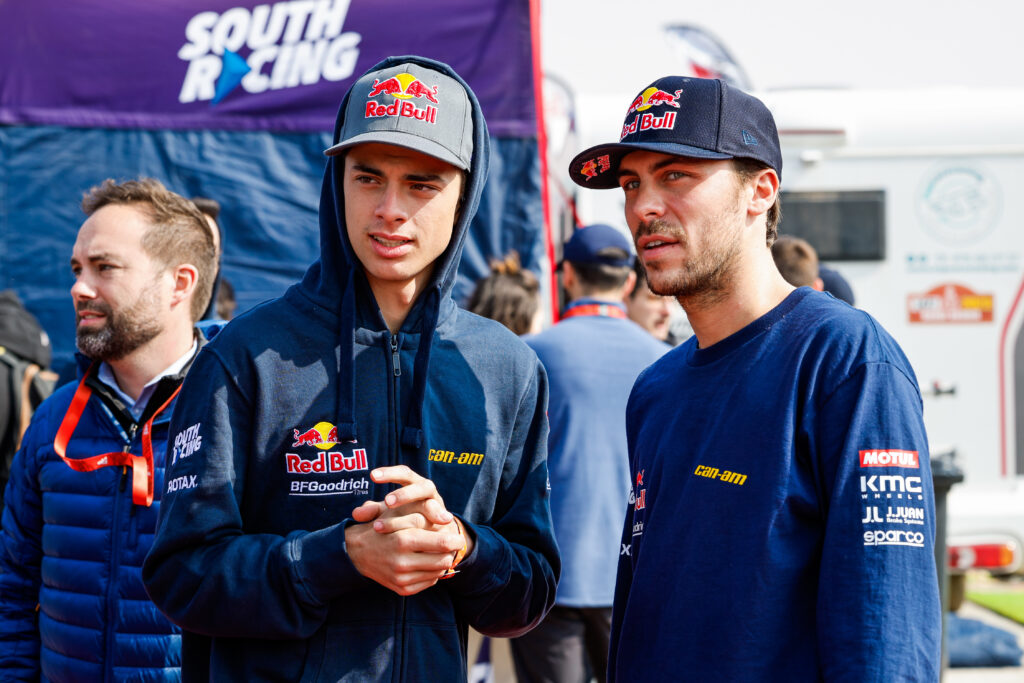 Max Verstappen on pole in Mexico City in search of record 14th F1 win