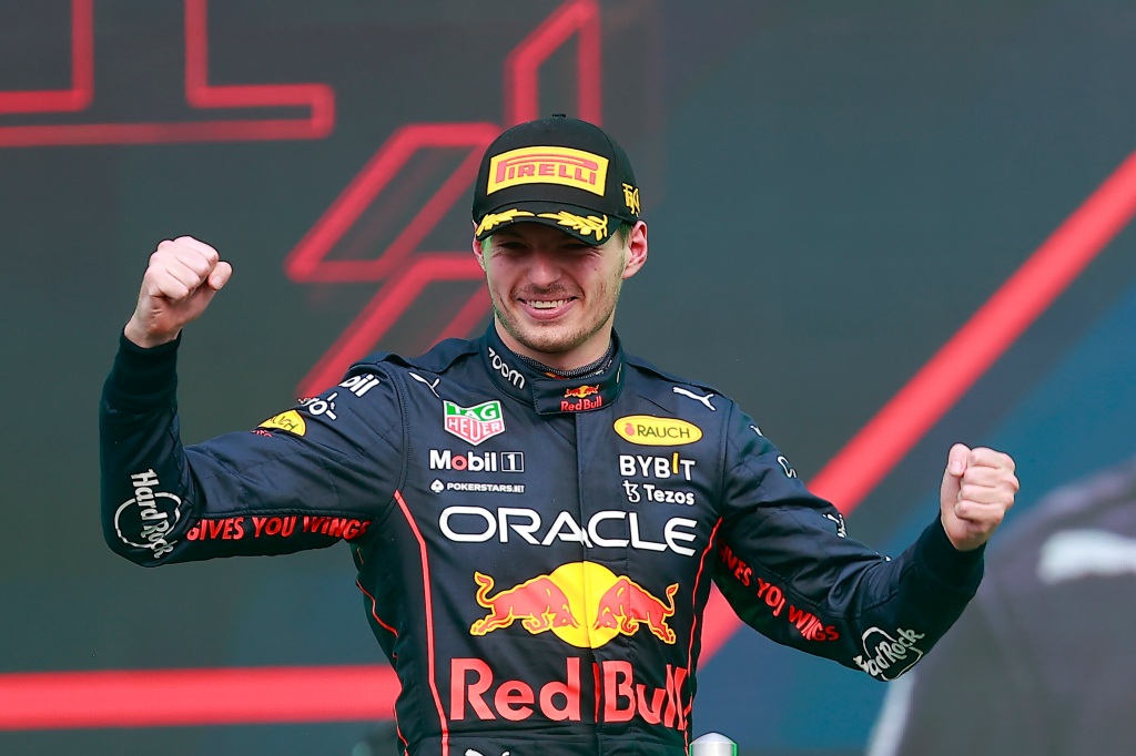 Max Verstappen sets F1 season win record in Mexico with 14th victory