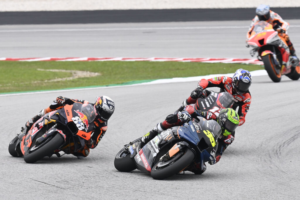 Yamaha spares no efforts and move almost 30 staff members each test, says Cal Crutchlow